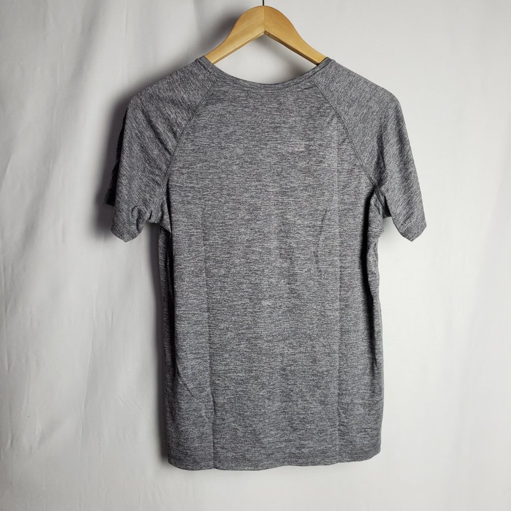 Holloway Women's Short Sleeve T-Shirt Size M - Picture 2 of 4